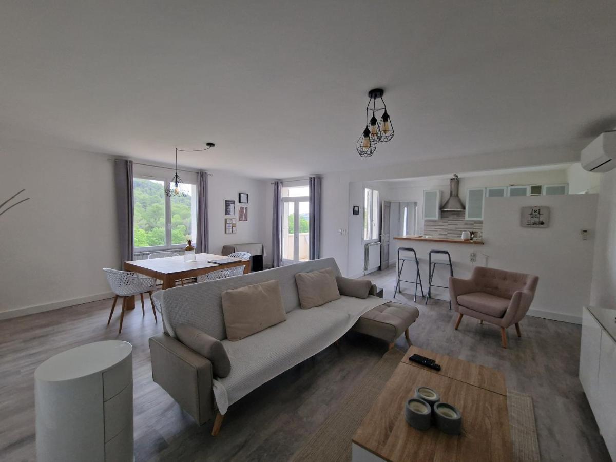Résidence de gîtes La Sidoine du Mont-Ventoux Crillon-le-Brave Habitación foto
